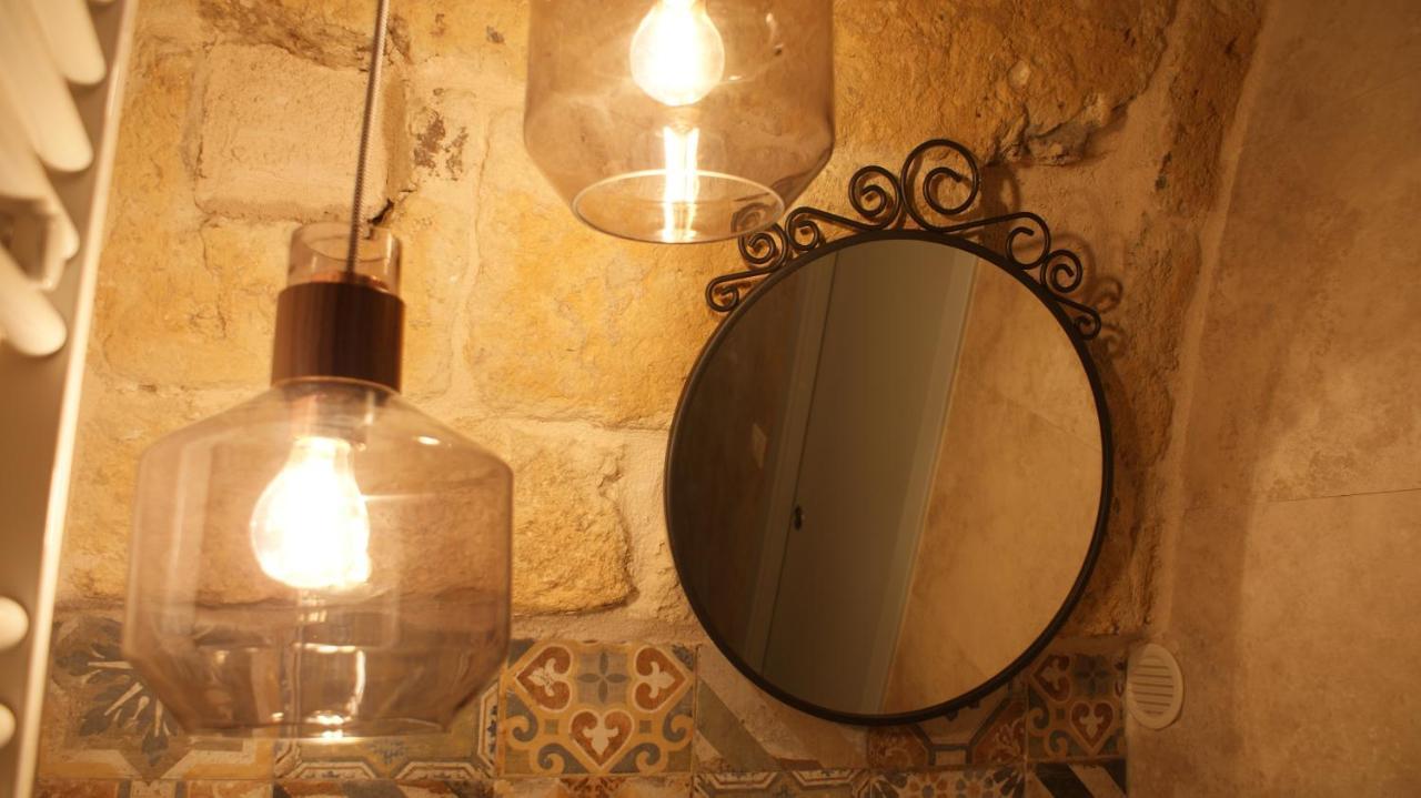 La Mansio Del Vicolo Villa Mola di Bari Buitenkant foto